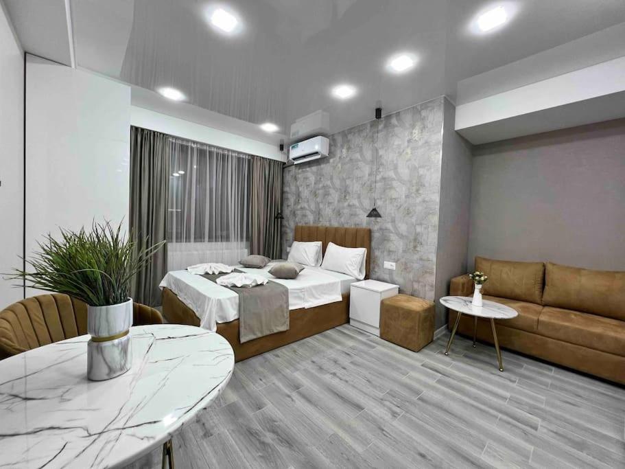 Stylish Apt City Center Saryan Apartment Yerevan Exterior photo